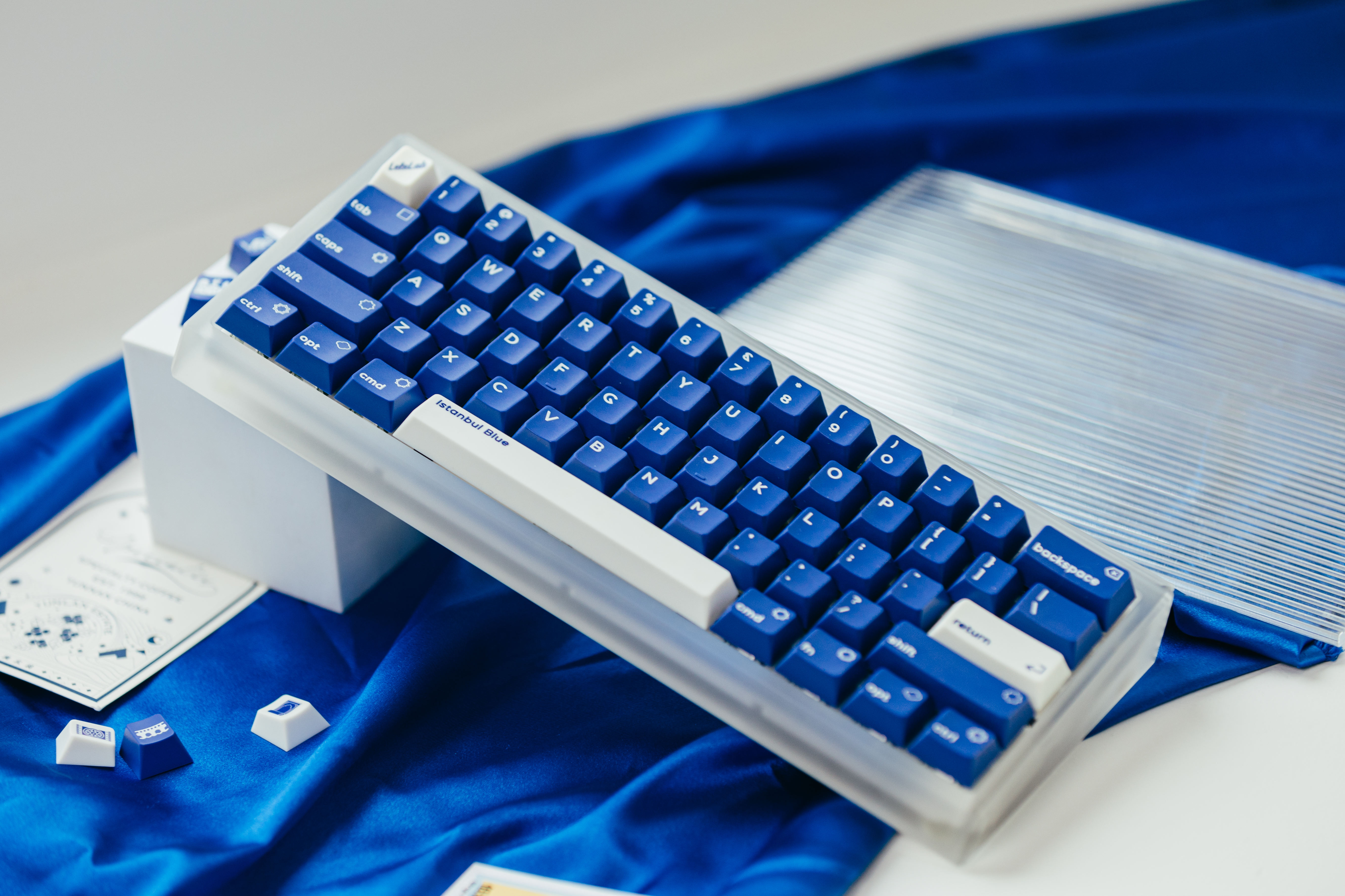 Lele istanbul Blue Keycaps